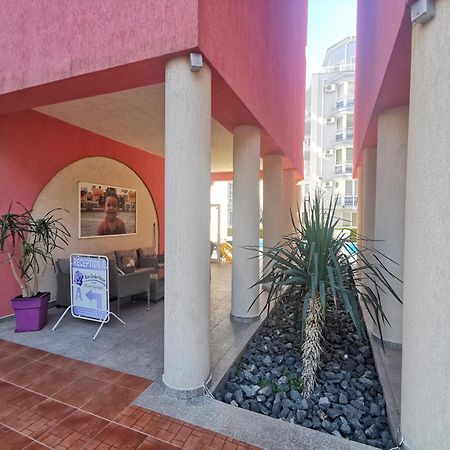 Rose Garden Omax Apartments Sunny Beach Ngoại thất bức ảnh