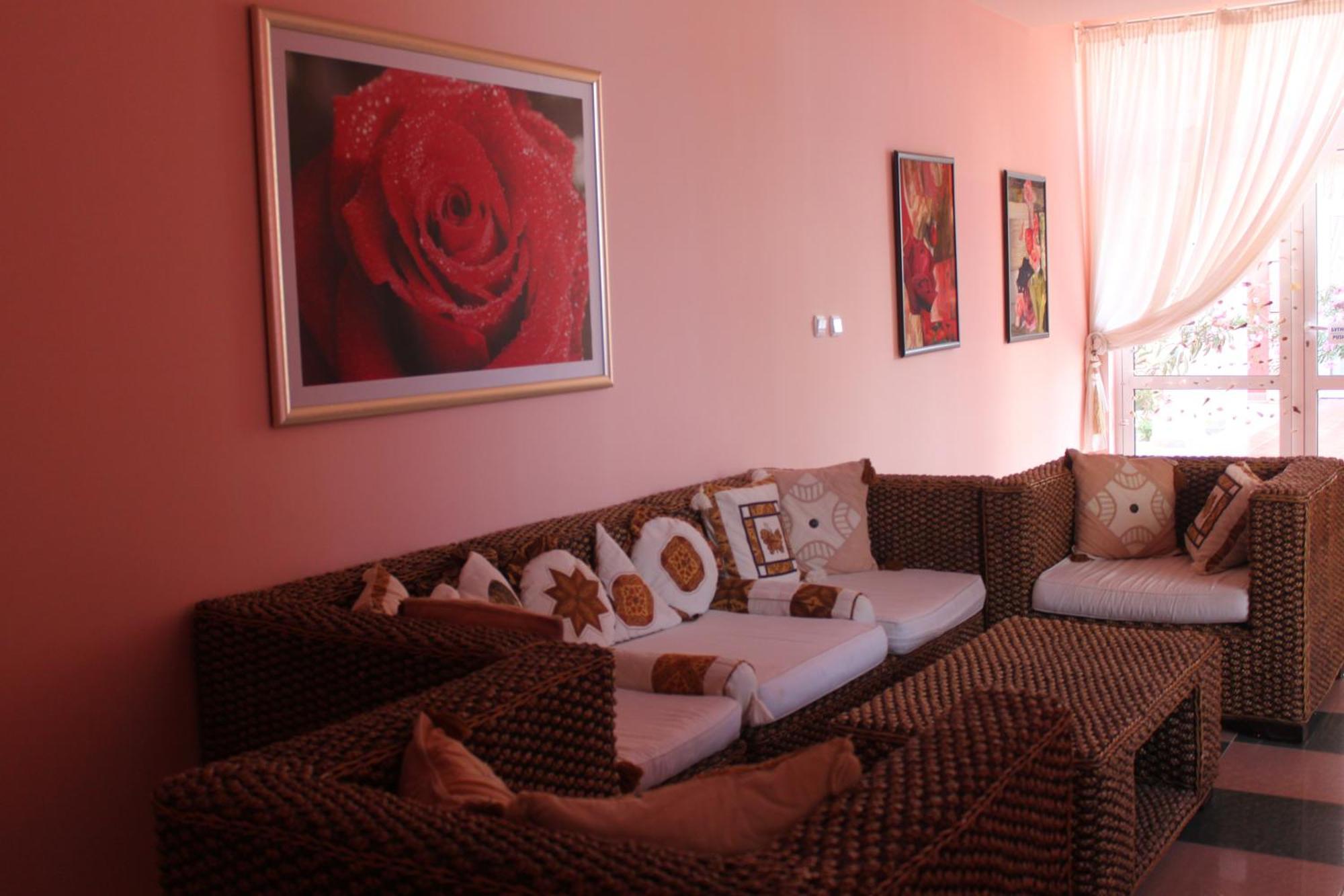 Rose Garden Omax Apartments Sunny Beach Ngoại thất bức ảnh